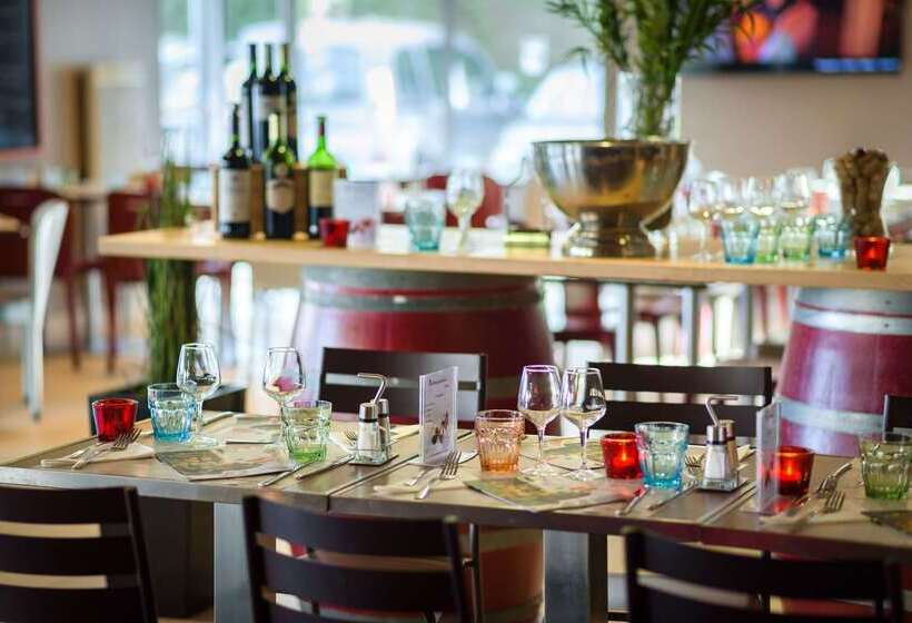 בית מלון כפרי Campanile Toulouse Purpan