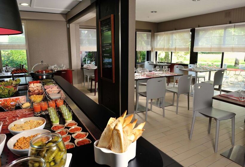 酒店 Campanile Vannes