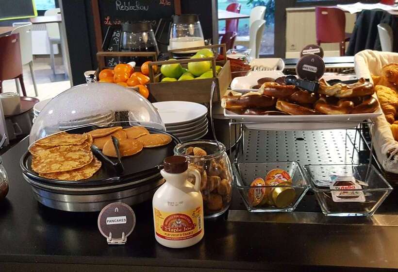 酒店 Campanile Vannes