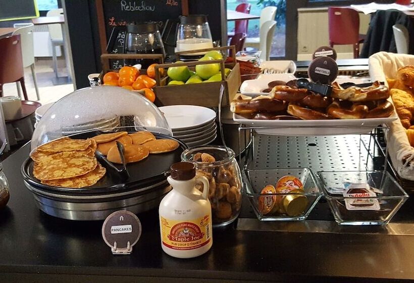 酒店 Campanile Vannes