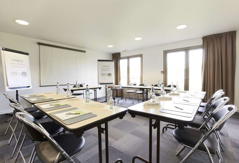 בית מלון כפרי Campanile Vierzon