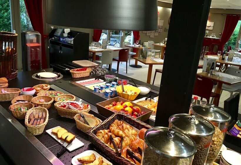 فندق Campanile Villeneuve Sur Lot