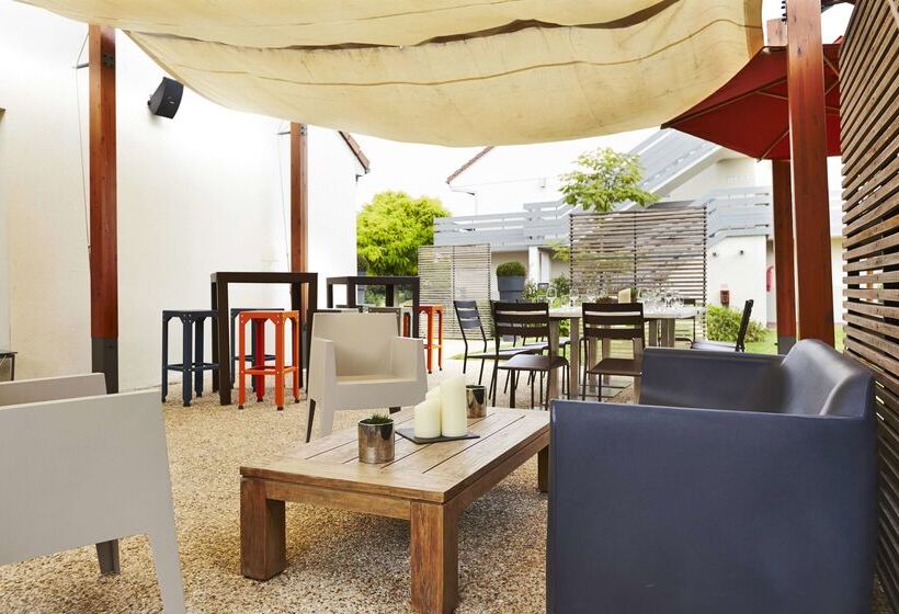 호텔 Campanile Villennes Sur Seine   Poissy   Hôtel Rénové En 2024