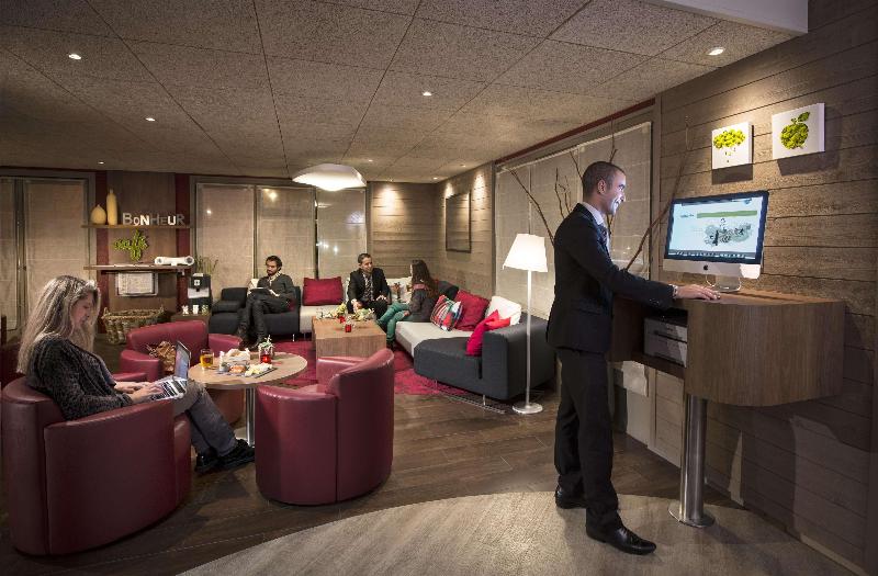 酒店 Campanile Villennes Sur Seine   Poissy   Hôtel Rénové En 2024