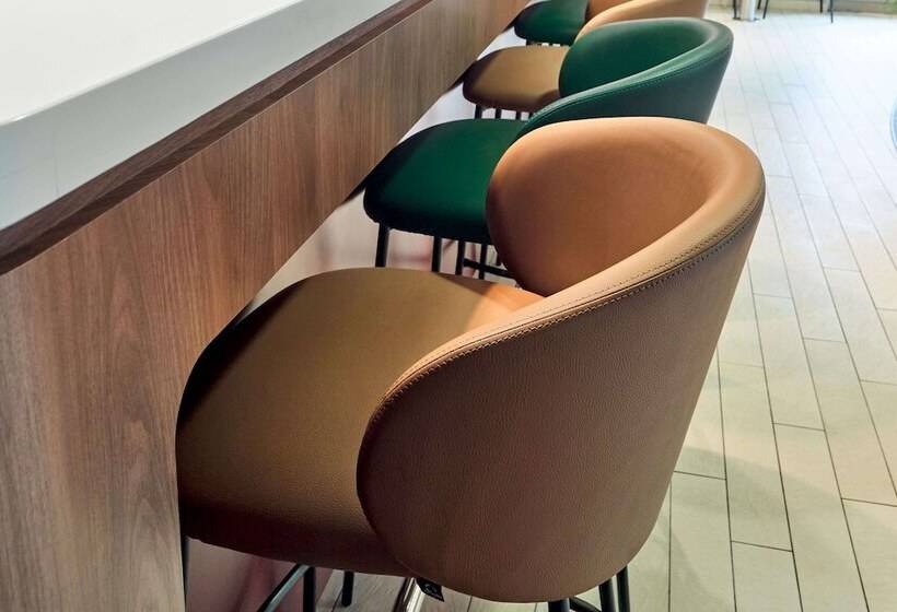 酒店 Campanile Villennes Sur Seine   Poissy   Hôtel Rénové En 2024