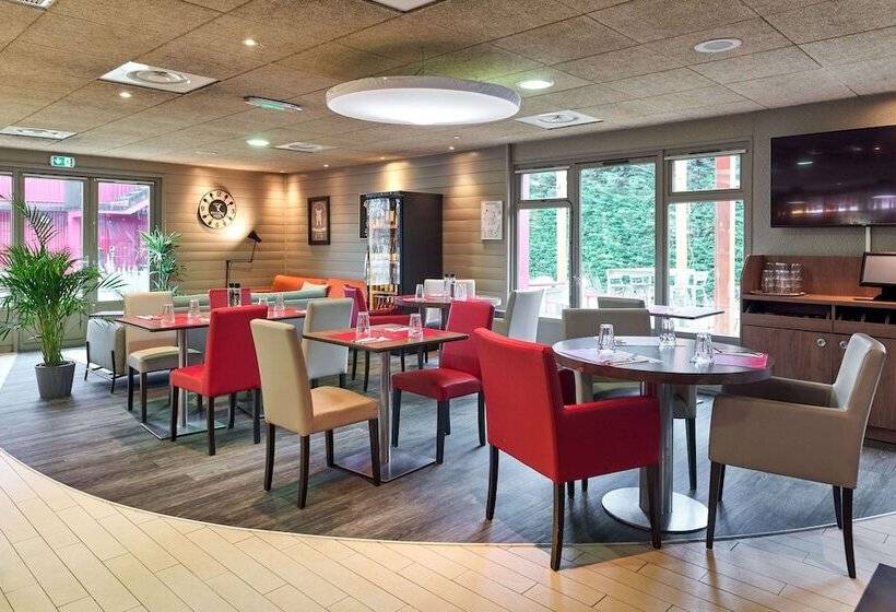 호텔 Campanile Villennes Sur Seine   Poissy   Hôtel Rénové En 2024