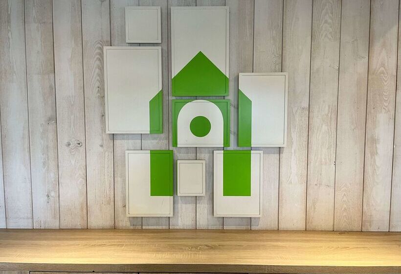 فندق Campanile Villepinte   Parc Des Expositions