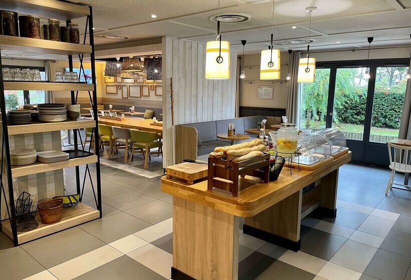 فندق Campanile Villepinte   Parc Des Expositions