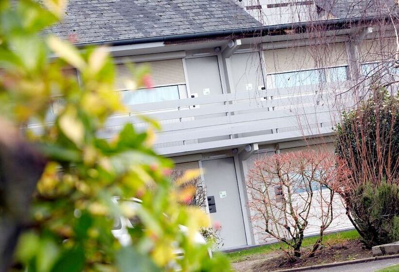 فندق Campanile Villepinte   Parc Des Expositions