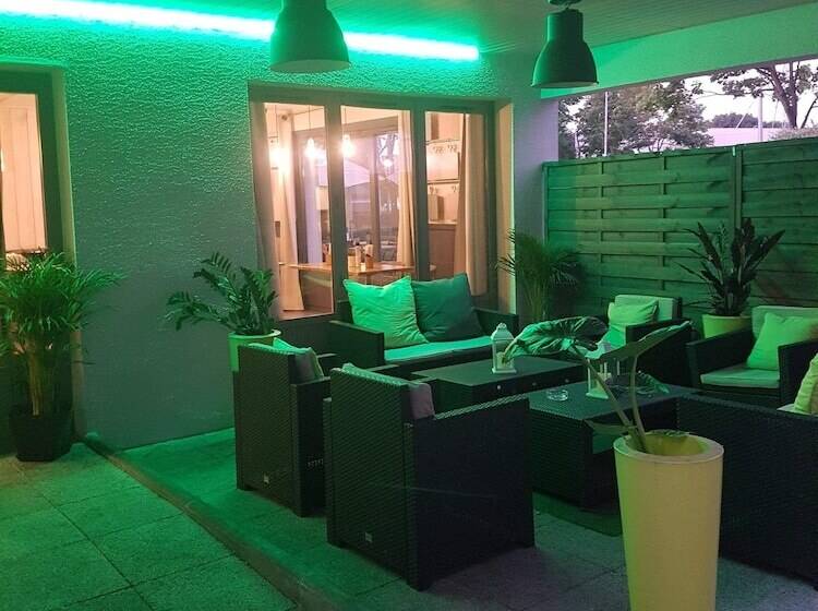 فندق Campanile Villepinte   Parc Des Expositions