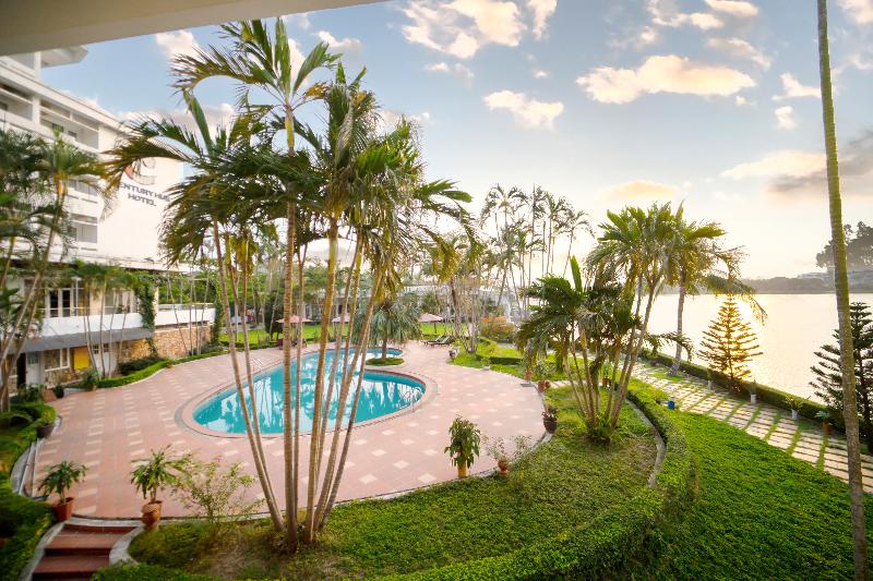 Century Riverside Hotel Hue