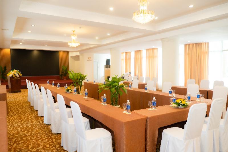 Century Riverside Hotel Hue