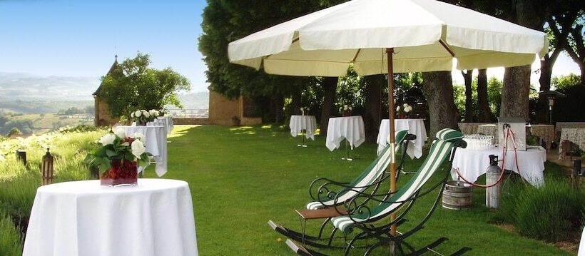 فندق Chateau De Bagnols