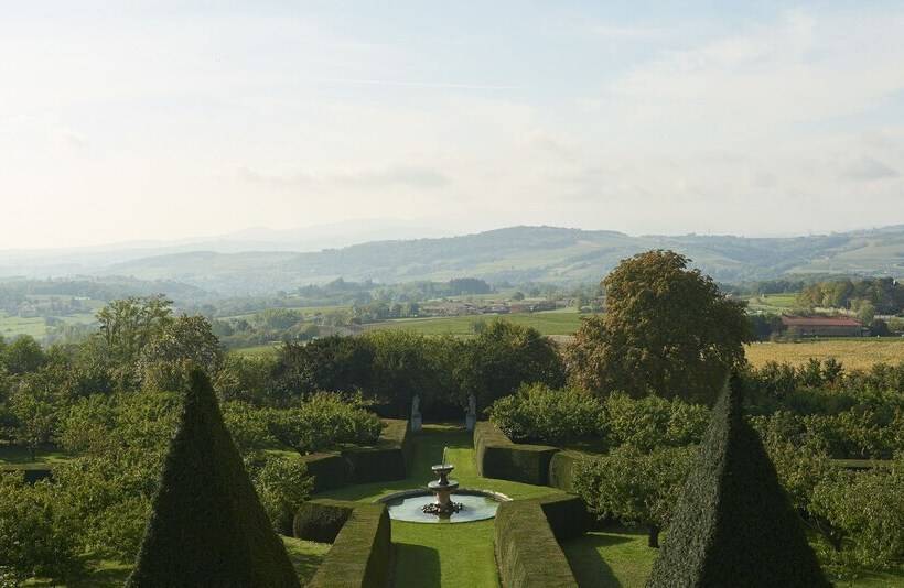 فندق Chateau De Bagnols