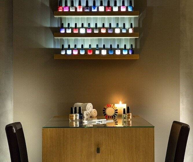 فندق Chateau De Bagnols