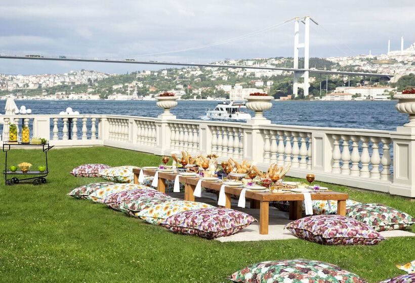 Hotel Çırağan Palace Kempinski Istanbul