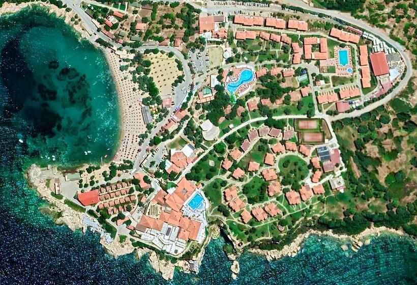 هتل Club Resort Atlantis