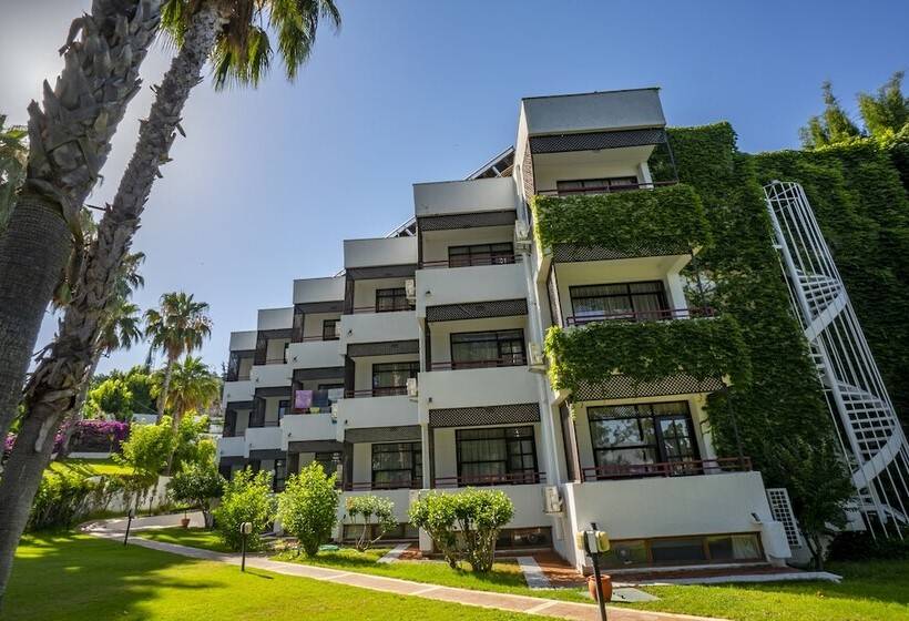 Titan Club Hotel Ultra All Inclusive