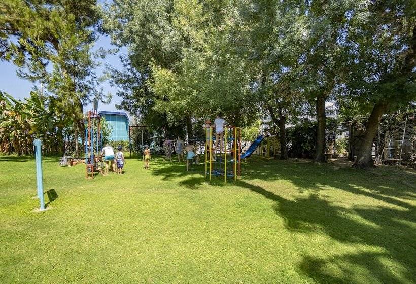 Titan Club Hotel Ultra All Inclusive