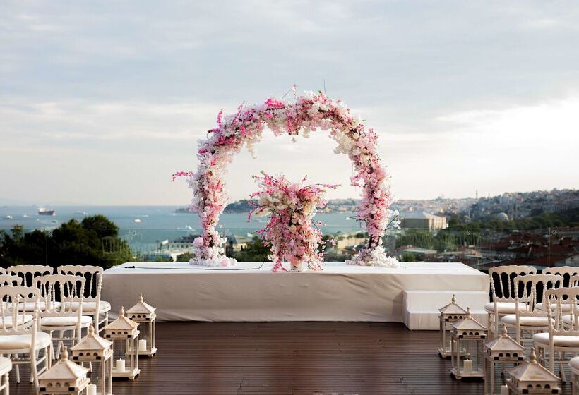 Hotel Conrad Istanbul Bosphorus