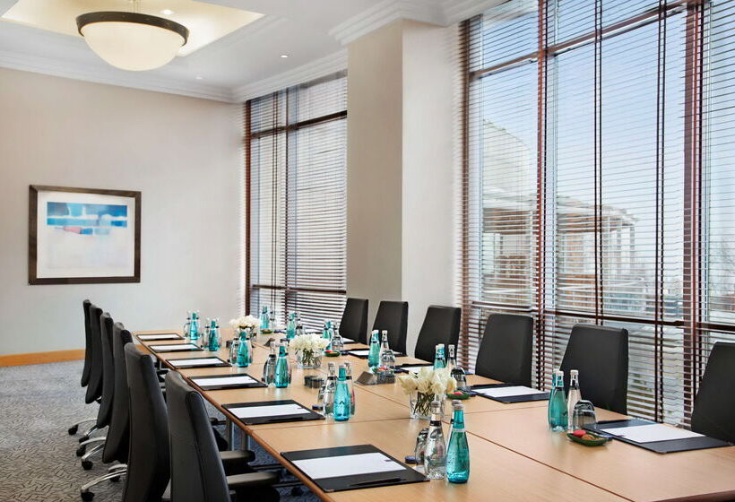 Hotel Conrad Istanbul Bosphorus