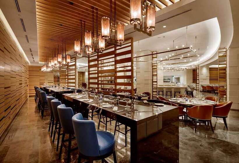 Hotel Conrad Istanbul Bosphorus