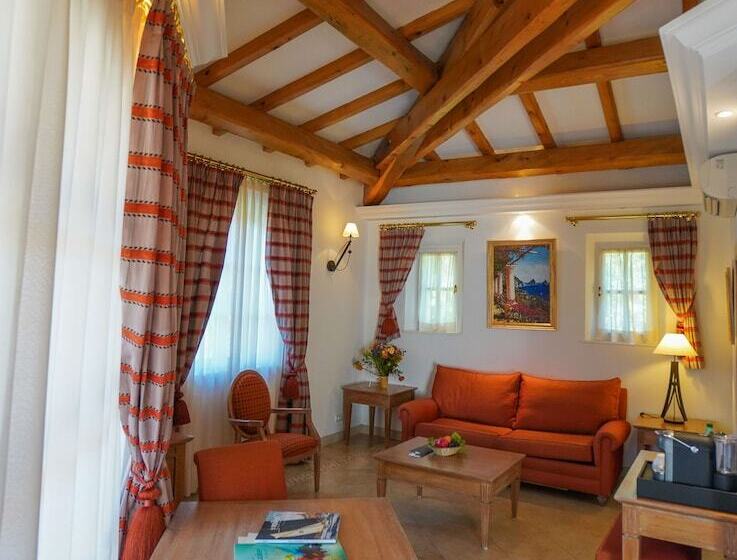 בית מלון כפרי Le Domaine De L Astragale