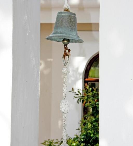 בית מלון כפרי Eight Bells Mountain Inn