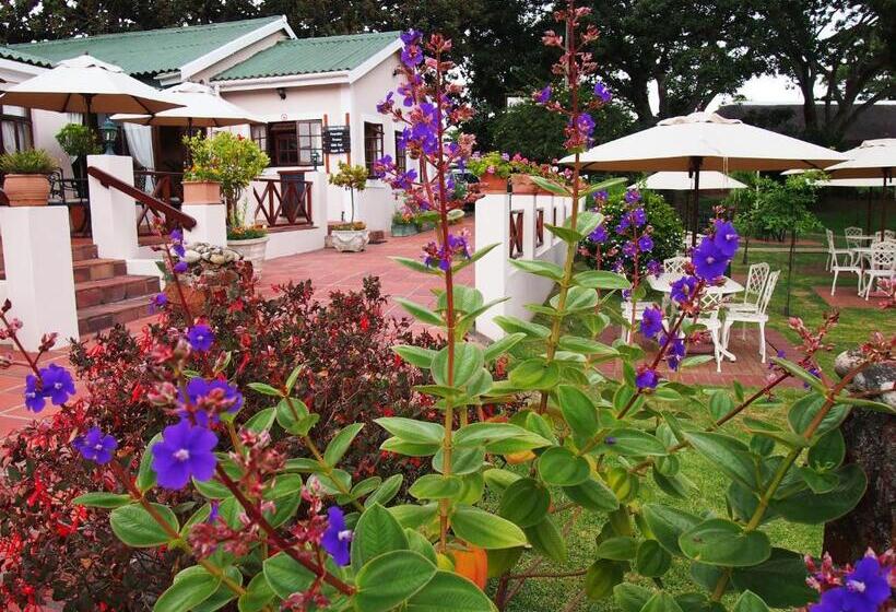 בית מלון כפרי Eight Bells Mountain Inn