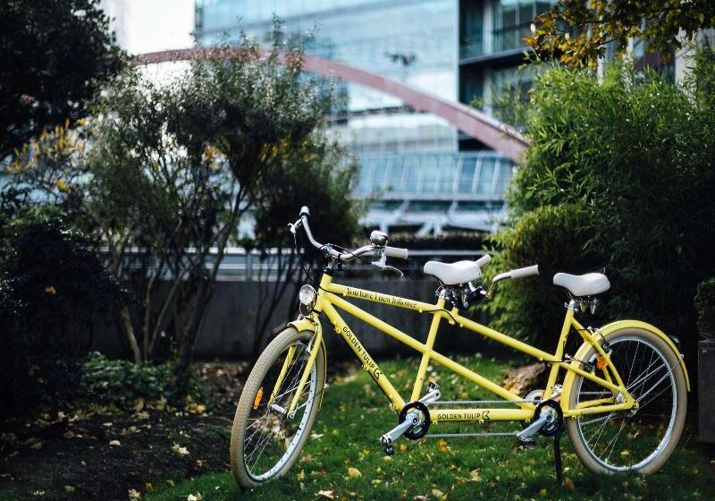 בית מלון כפרי Golden Tulip Aix En Provence