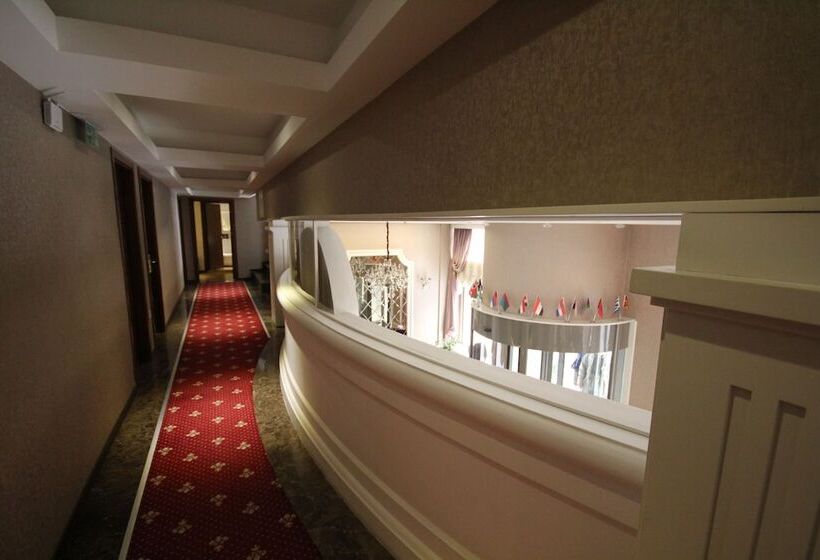 هتل Grand Washington