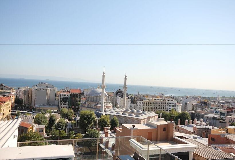 هتل Grand Washington