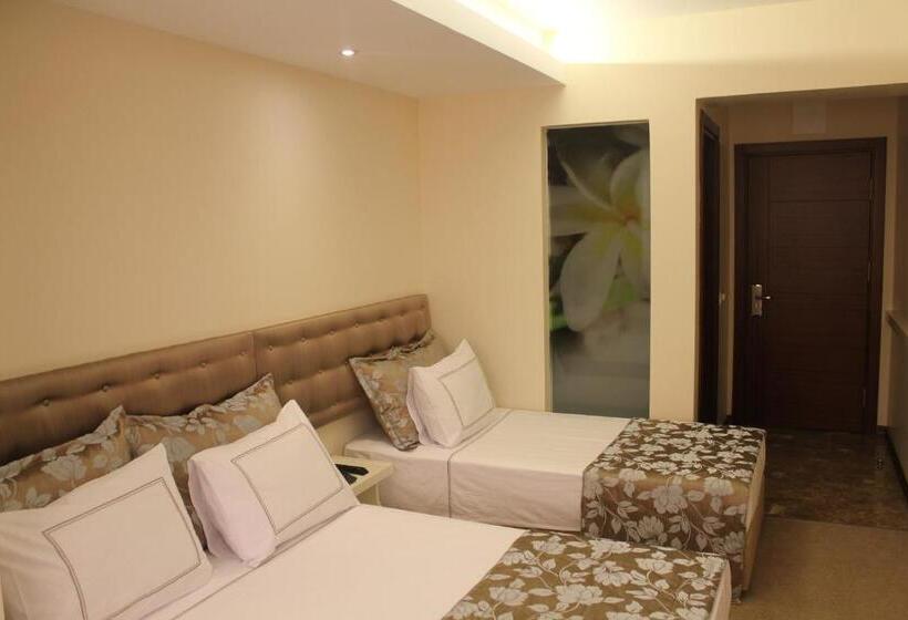 هتل Grand Washington