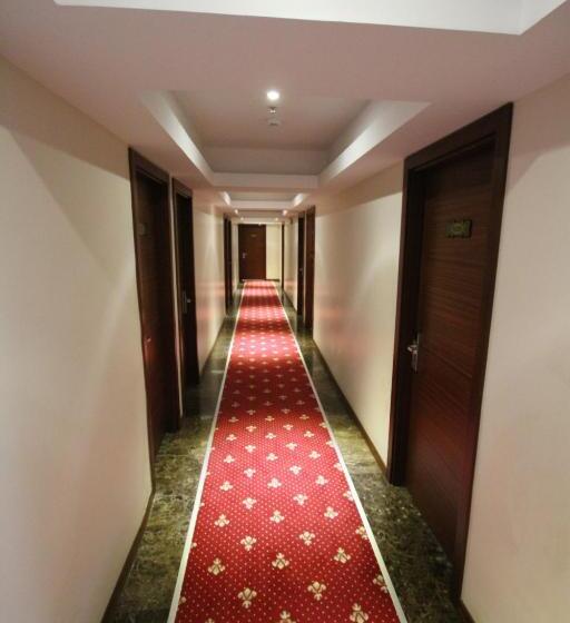 هتل Grand Washington