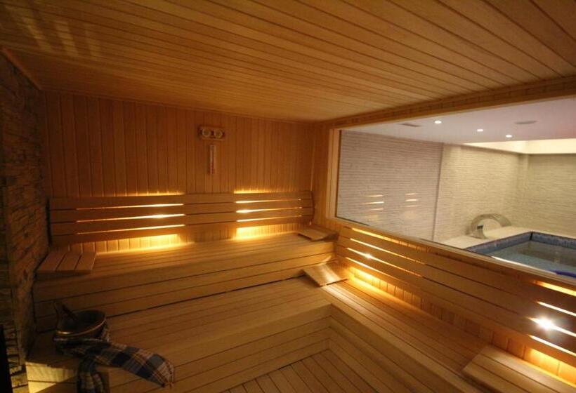 هتل Grand Washington