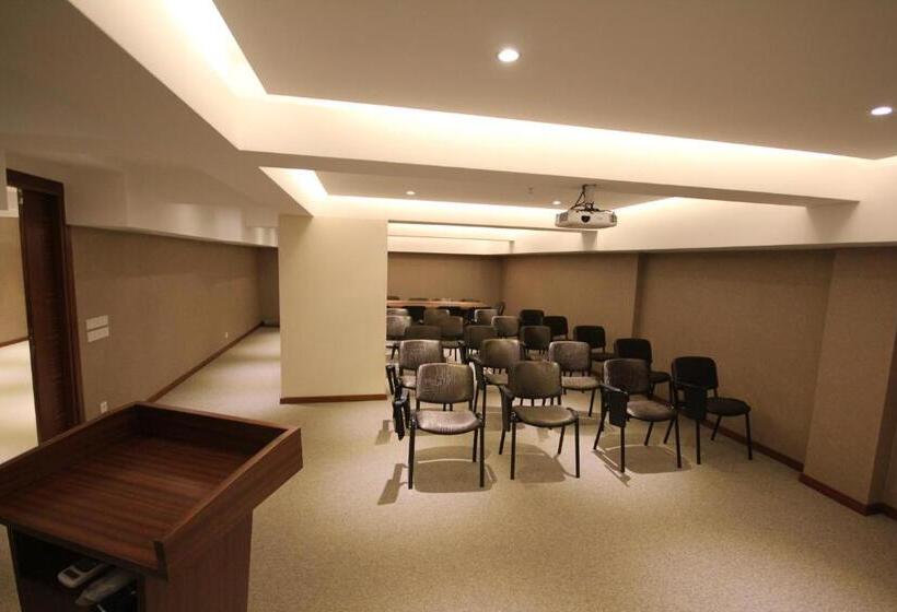 هتل Grand Washington