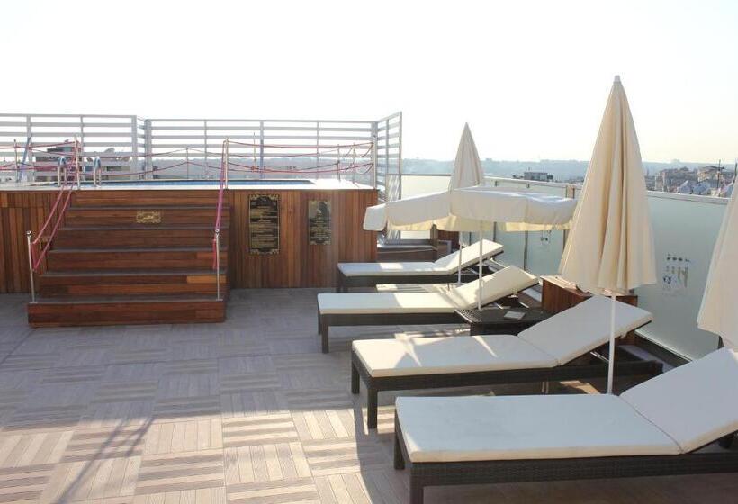 هتل Grand Washington