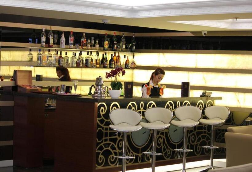 هتل Grand Washington