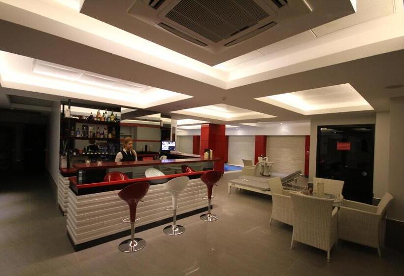 هتل Grand Washington