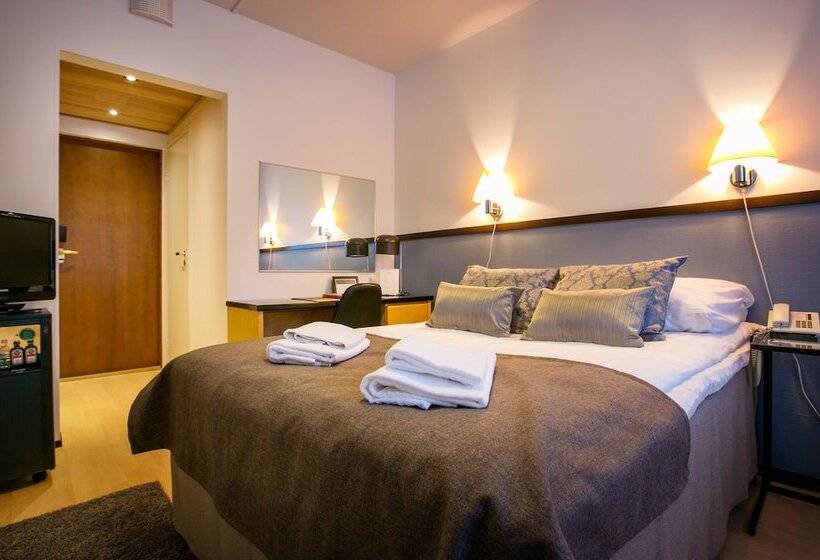 Отель Li Gustavelund