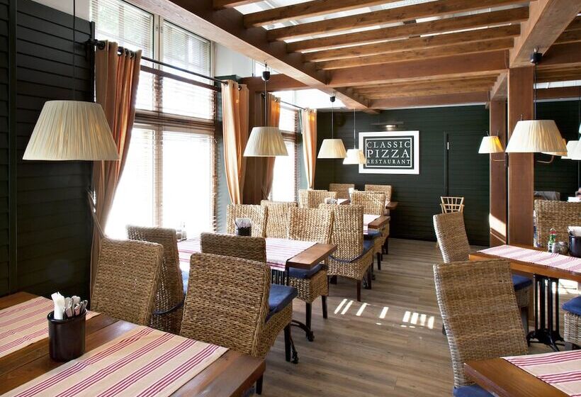 호텔 Holiday Club Tampereen Kehräämö