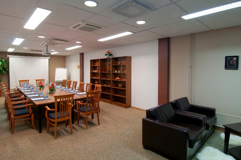 ホテル Holiday Inn Helsinki Vantaa Airport, An Ihg