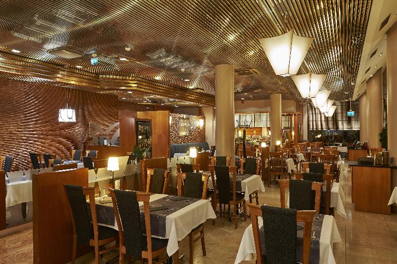 ホテル Holiday Inn Helsinki Vantaa Airport, An Ihg