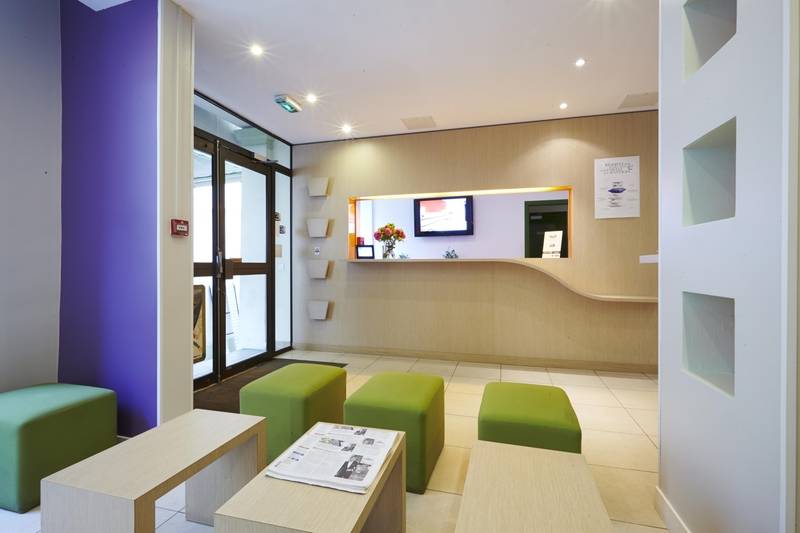 ホテル Kyriad Paris 10   Canal Saint Martin   République