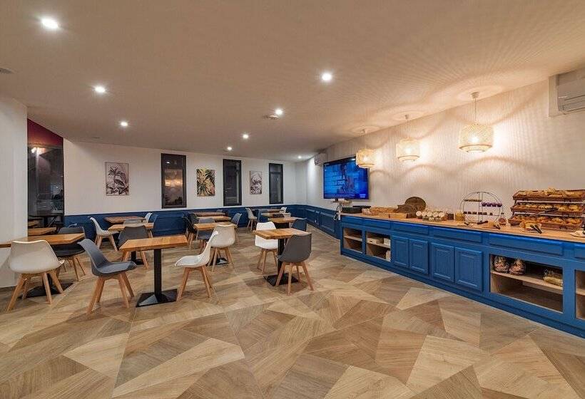 ホテル Hôtel Le Cyrano Bergerac