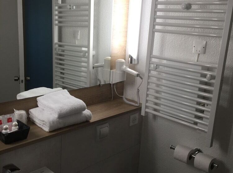 ホテル Hôtel Le Cyrano Bergerac