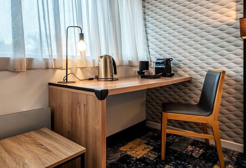 ホテル Hôtel Le Cyrano Bergerac