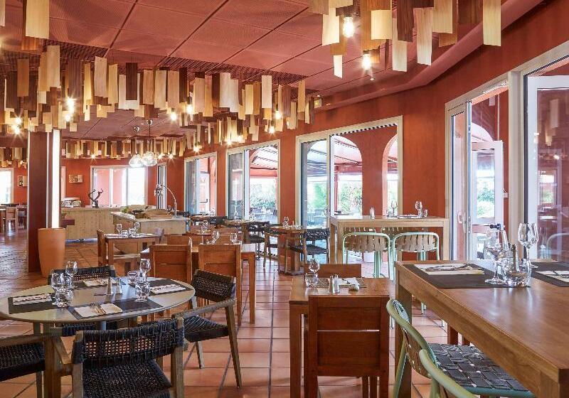 Отель Ibis Thalassa Hyeres Plage