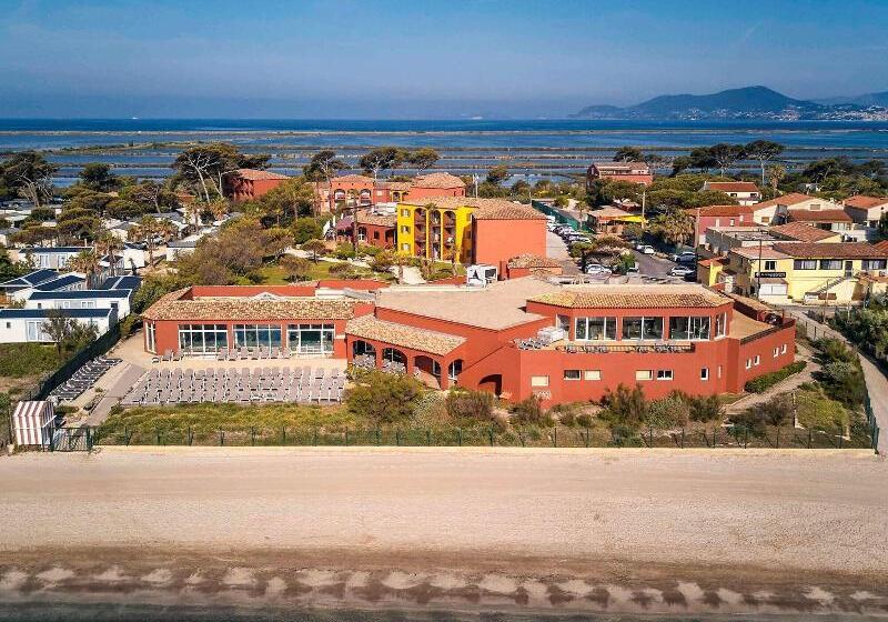 Отель Ibis Thalassa Hyeres Plage