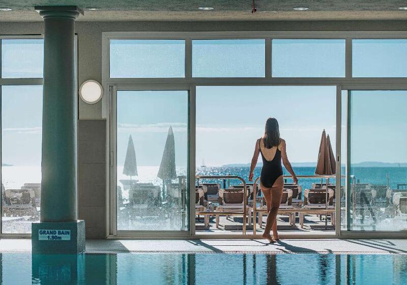 Отель Ibis Thalassa Hyeres Plage